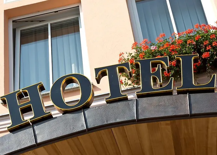 Fuer Dich 2* Waren (Mueritz)